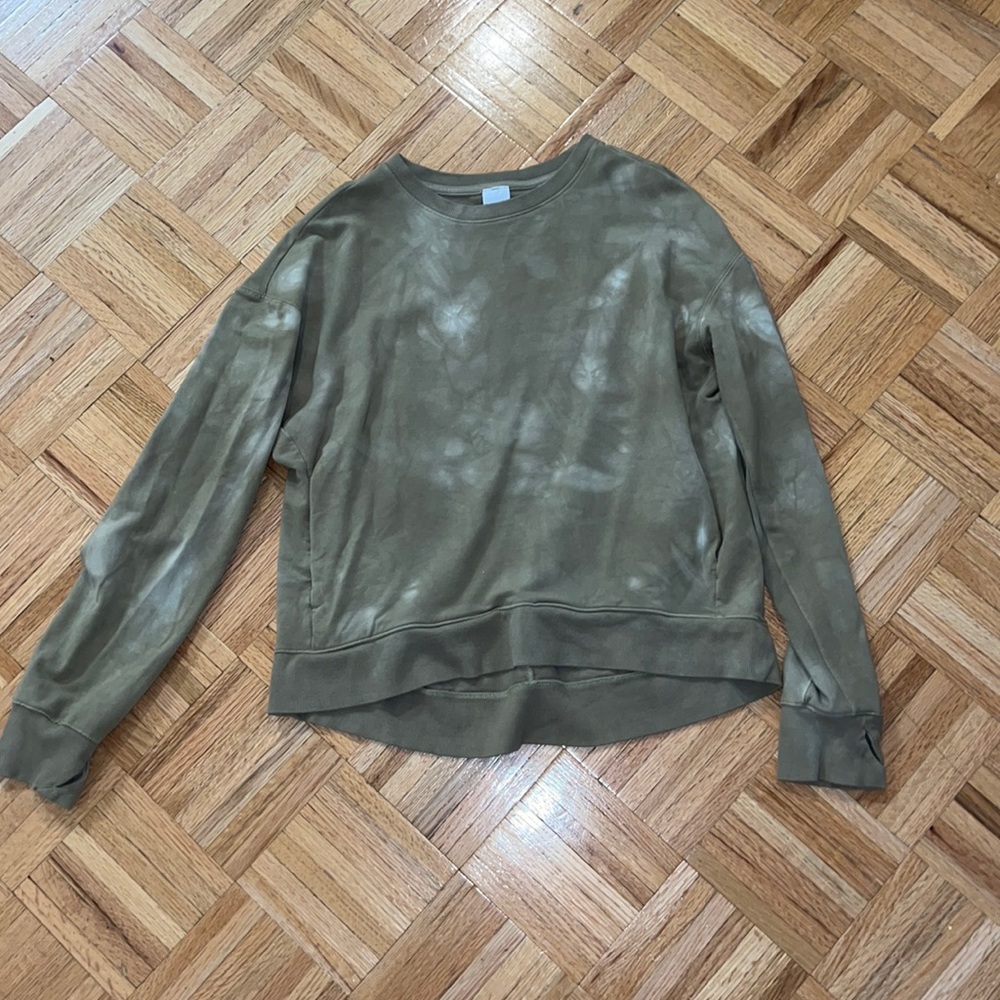 Pull over with pockets
